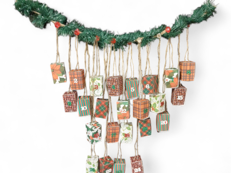 Cardboard Christmas Advent Calendar (garland) Online